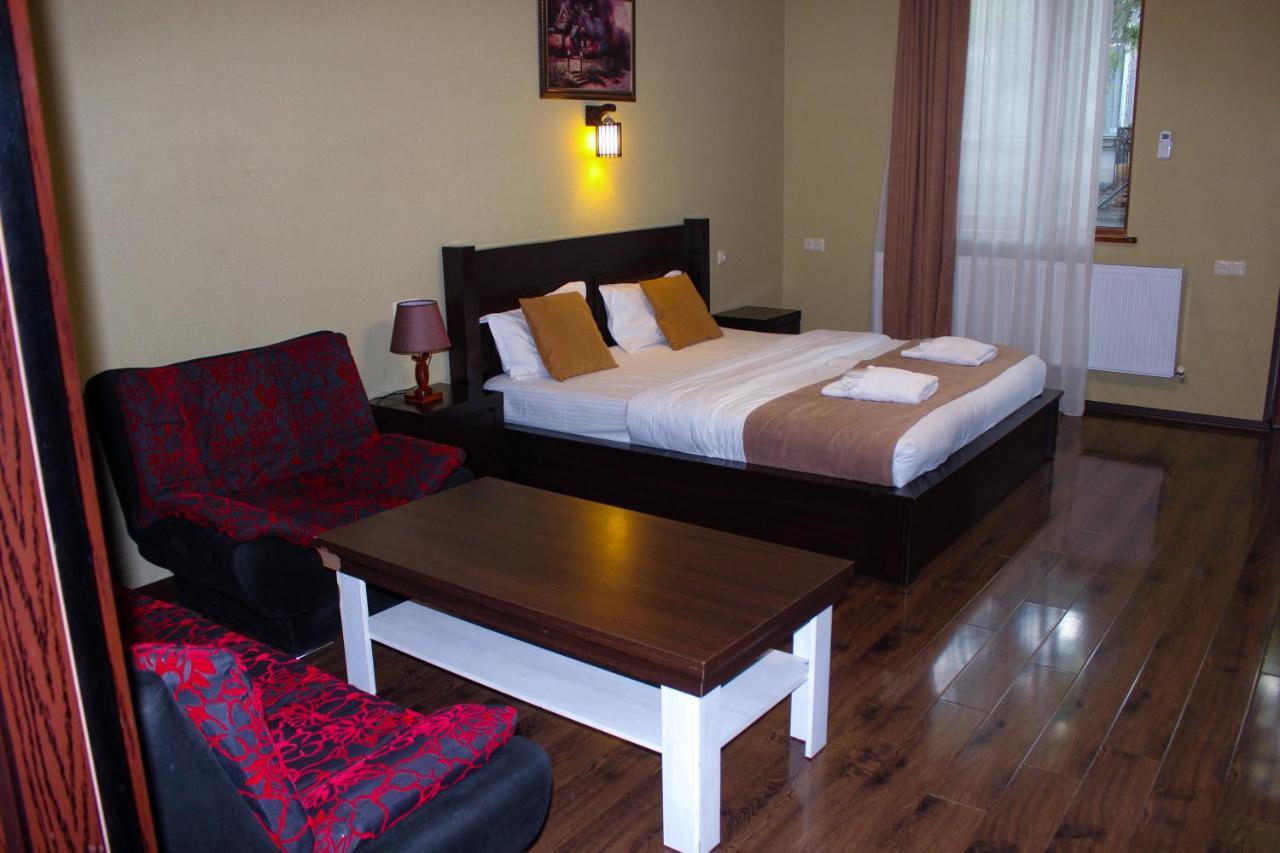 Sisno Hotel Tbilisi Exterior photo