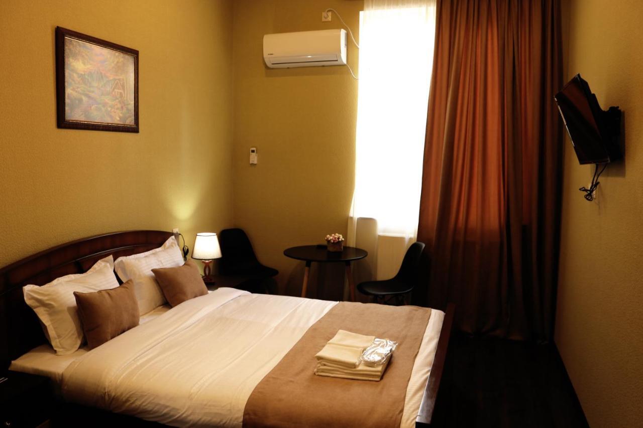 Sisno Hotel Tbilisi Exterior photo