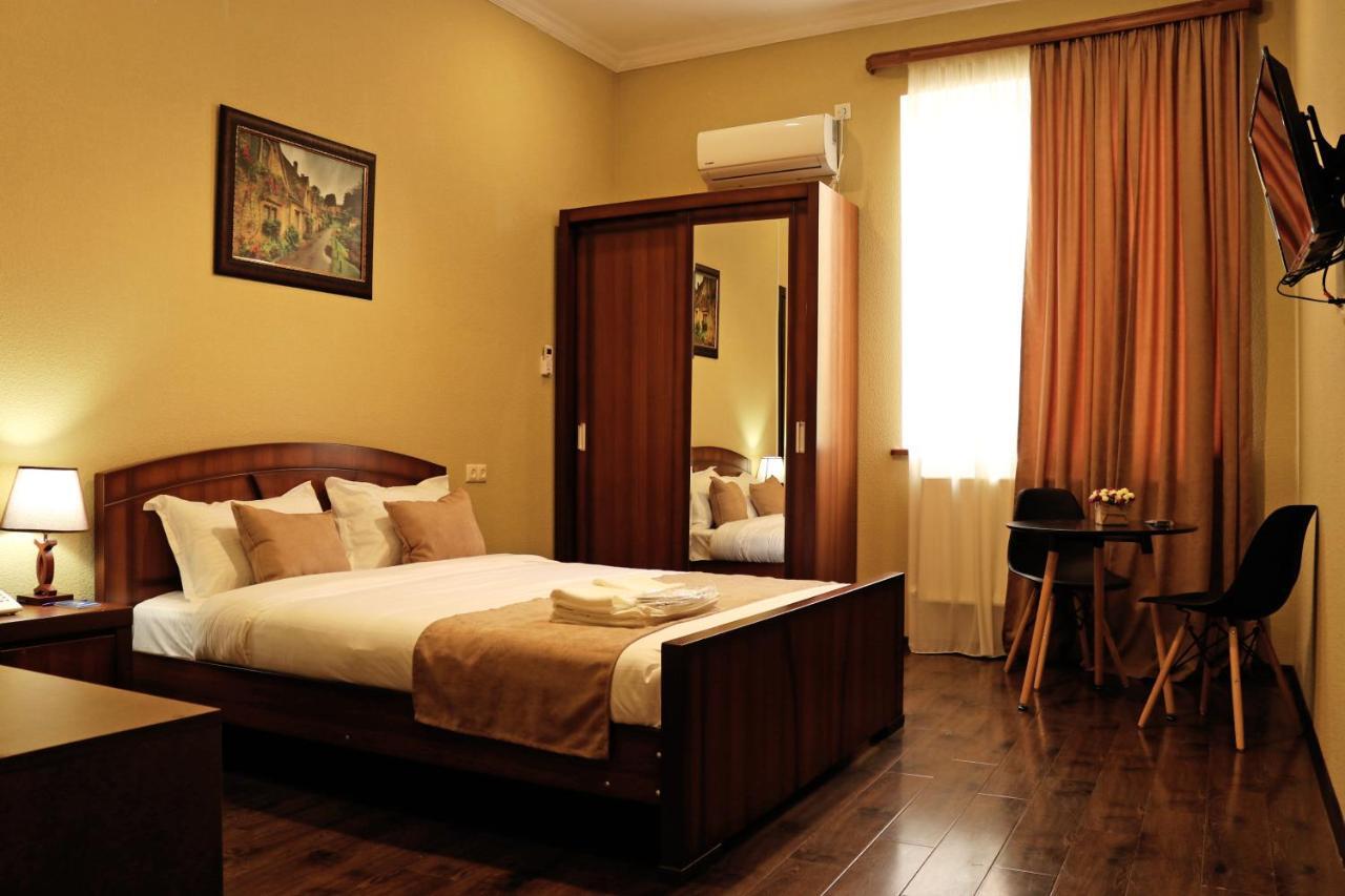 Sisno Hotel Tbilisi Exterior photo